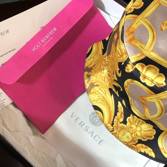 🔥BNWT *Versace* Bucket Hat - Picture 7 of 8